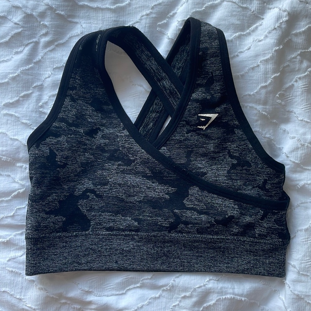Gymshark camo sports bra